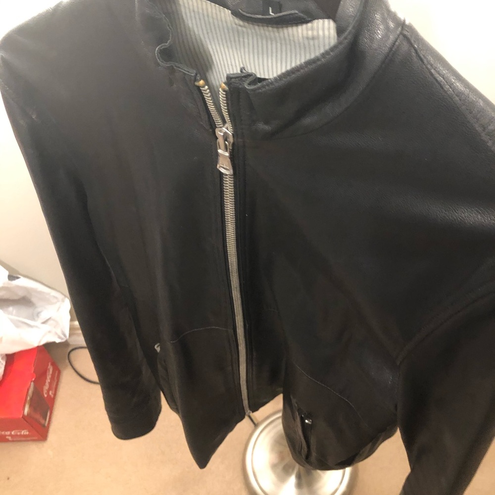 LA MARQUE Collection mens leather jacket in SZ L!